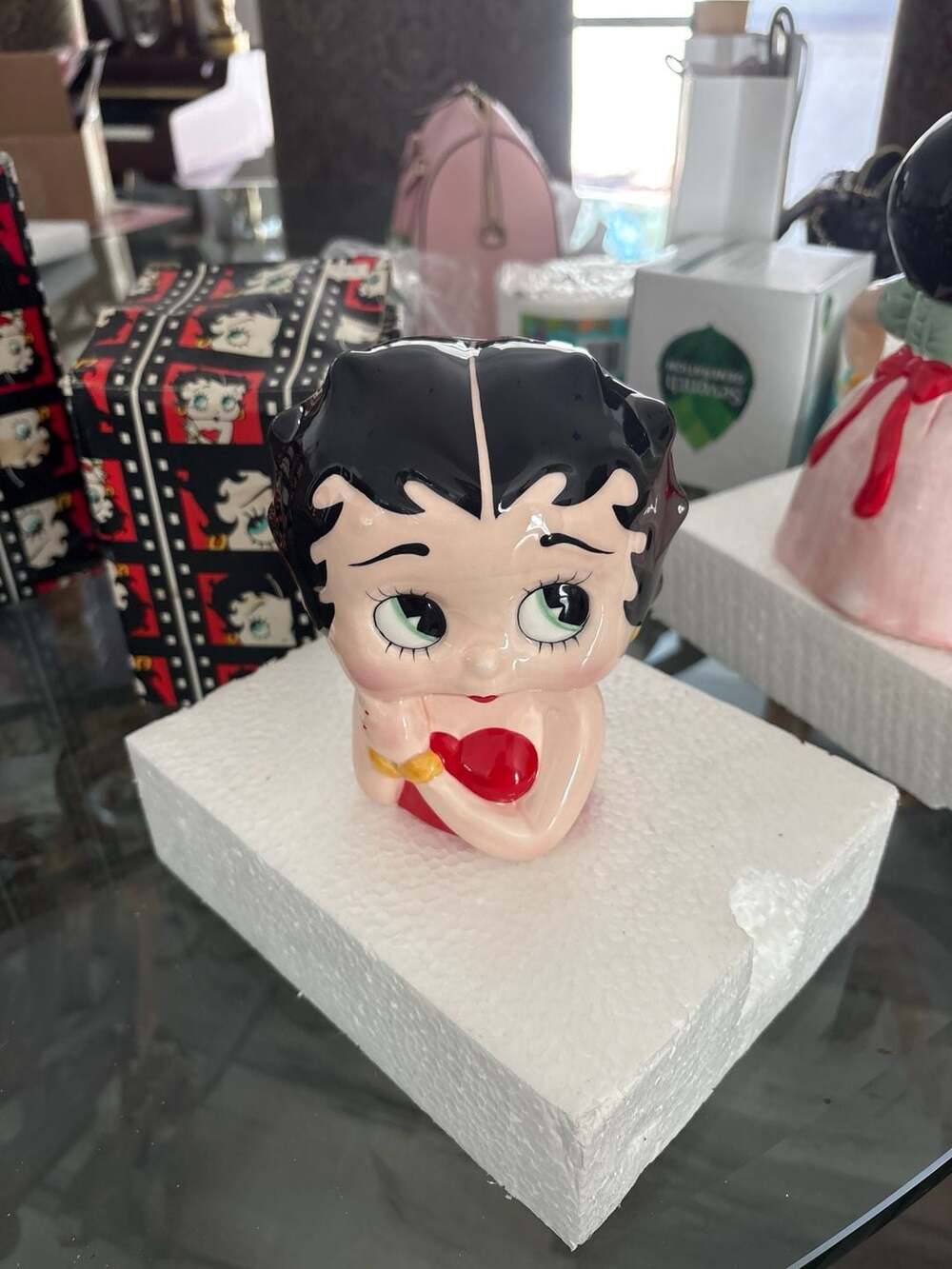 Vandor 1995 Betty Boop Ceramic Bust Coin Bank with Original Box
